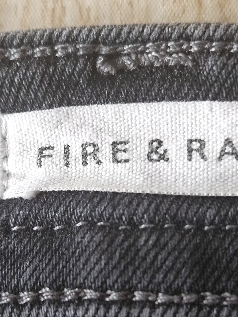 ​Fire & Rain Y2K Black Flare Jeans Angel Wing Rhinestone Pockets Size 11 - Picture 7 of 16